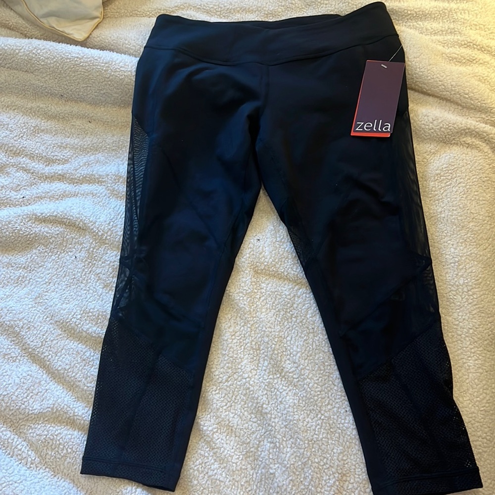 Zella leggings